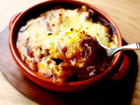 【ランチ】ハーフブッフェとセットがお得★　　　　　　　　　　　　　　　　　　＼とろっと牛すじ焼きカレー／