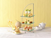 [Weekdays, Limited Seating, Time Sale] Afternoon Tea & 25 Types of Coffee/Drinks with Melon Sparkling Wine | ¥7,380