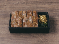 【テイクアウト】特選A5黒毛和牛焼肉弁当