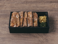【テイクアウト】特選A5黒毛和牛赤身弁当