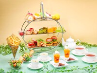 【オンライン事前決済】【2026年5月7日～6月30日】【150分制・窓側席確約・乾杯用モクテル付】アフタヌーンティーセット ～いちご＆マンゴー～