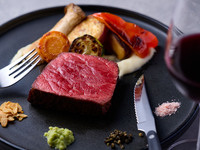 [Japanese Black Wagyu Beef Steak Course]