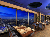 《土日祝日》開業26周年記念ディナーコース「Estate エスターテ」【窓側席確約・フリードリンク2時間付き】（6/1～8/31）