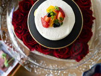 Private garden room rental [Garden Private Room Anniversary Plan] 9-course meal including 'Homemade Tofu/Seasonal Fish in Golden Broth Hot Pot' & 'Japanese Black Beef Roast/Sea Bream Rice in Clay Pot' & Anniversary Cake Price: 9,900 yen (tax included)