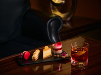 カフェグルモン + バーテンダー厳選ドリンク1杯