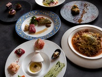 【美食デートB】青の乾杯オリジナルカクテル付｜ 夏の味覚を楽しむ2人の贅沢美食ディナーコース