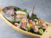 New！ 【期間・数量限定】＊鯛のお頭付き！刺身船盛り  【小】＊　※ディナーはこちら