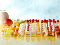<Adult rate for  WEEKDAYS> Sandwich & Dessert Buffet: Strawberry, Melon & Mango