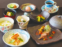 [June Weekdays only] Lunch Set