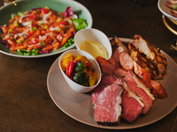 [Private Party] All-you-can-drink including sparkling wine, luxurious grilled meat & buffet plan + 3 hours of free-flowing drinks