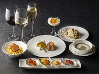[Lounge Area] Harmony Dinner Course (Sparkling Wine & Fruit Liqueur All-You-Can-Drink)