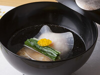 [Lunch] Counter seating only: Chef's choice course 8,800 yen