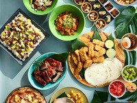 ★Last-minute discount 30% OFF 5/14 - 22★ Weekday Hawaiian buffet + one drink including a Hawaiian cocktail (lunch)