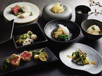 [Weekdays in May Only | Includes One Free Drink] Chef's Recommended 8-Course Kaiseki Meal Featuring Spring Ingredients and Wagyu Beef [Ran]