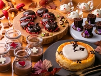 【MoonGlow】Sky-high dessert buffet “Chocolate Wonderland Tea Party ~Chocolate Labyrinth in a Wonderland~” (Adults)