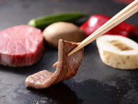 [Time Sale] Early Summer Stone-Grilled Kaiseki Dinner + Welcome Champagne