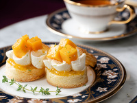 Seasonal scones/Mango (only Bar time)