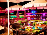 [New] Poolside Food & Beer Set - August Night Pool (Admission + Food & Drink Coupon ¥2,000 included) - Adults