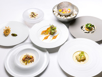 【ラ・スイート】地産地消×フレンチ　プレミアムディナー全9品～WEB予約特典・乾杯ドリンク付き～