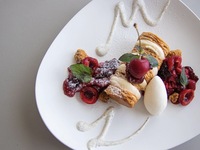 [Seasonal mille-feuille & drink combo]