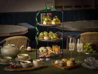 Holiday Dinner time /Fresh Shine Muscat Afternoon Tea 16:00