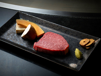 [August 6-7 Only: 25% OFF] Domestic beef steak lunch with celebratory sparkling wine