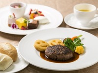 [JFR Card Members Only] Lunch Plan with Suma Sea World Admission Ticket: Children's Plate + Soft Drink