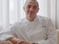 [Early Bird] Gourmet Signature: Exclusive 3-Michelin-stars Dinner - Chef Julien Royer (Price per Person)