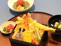 7/3～8/31【土休日】ダブルメインのプリフィクスランチコース