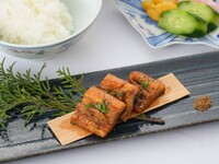 ＜テーブル席＞平日限定｜国産うなぎを愉しむ昼懐石