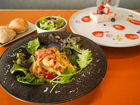 BOTANICAL SUMMER LUNCH SET