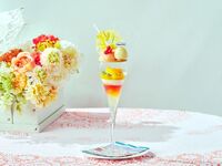 【平日限定】◇ポテトフライ＆ご褒美スイーツ◇ トロピカルサンセットパフェ with ハーゲンダッツ　コーヒーまたは紅茶1杯つき