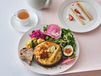 【デザート＆ドリンク付きのスペシャルランチ】若鶏と夏野菜のホワイトジンジャーグラタン