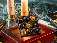 SPECIAL FATHER’S DAY CHOCOLATE PRALINE BOX OF 9
