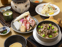 Special lunch featuring seasonal kamameshi (rice cooked in a pot) and sea urchin shabu-shabu! Includes "Freshly cooked seasonal kamameshi" and "Small pot of Japanese Black beef and seasonal fish with sea urchin shabu-shabu."