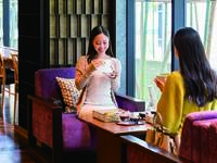 Grove Lounge 和の涼 夏のアフタヌーンティー【女子会プラン　乾杯スパークリング付き】　
