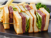 ステーキサンドウィッチセット（お盆期間）　