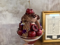 [平日夜]2Fアメリカンチェリーのパフェのお食事コース