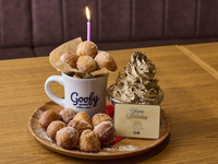 [Perfect for birthdays and anniversaries!] Birthday plate: 1,100 yen