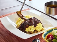 【ランチ】大阪ウメビーフピラフセット