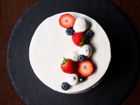 苺のホールケーキ 15㎝