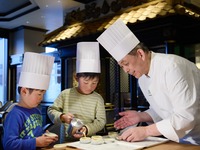 [Adults Only Plan] Small Cantonese Restaurant