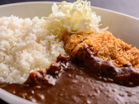 【銀座ヒレカツカレー】サラダ・デザート・スープ・コーヒービュッフェ付き