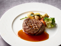【Choice ONEメニュー】02. あか牛すね肉の赤ワイン煮込み (＋￥1,550)