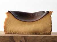 Takeout Salted Caramel Basque Cheese Cake (12cm whole)