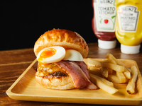 【松阪牛】ベーコンエッグチーズバーガー
