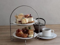 [Reserved for 14:00–17:00] Peach Afternoon Tea Set