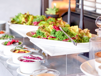 WEEKEND MORNING BUFFET
