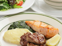 【LUNCH】ーPORK ＆ SALMON LUNCHー イベリコ豚 ＆ サーモンのグリル
