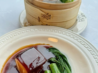 9-11月【秋宴会】秋鮭と板春雨の蒸し物・北京ダック入りコース／飲み放題付 8,000円